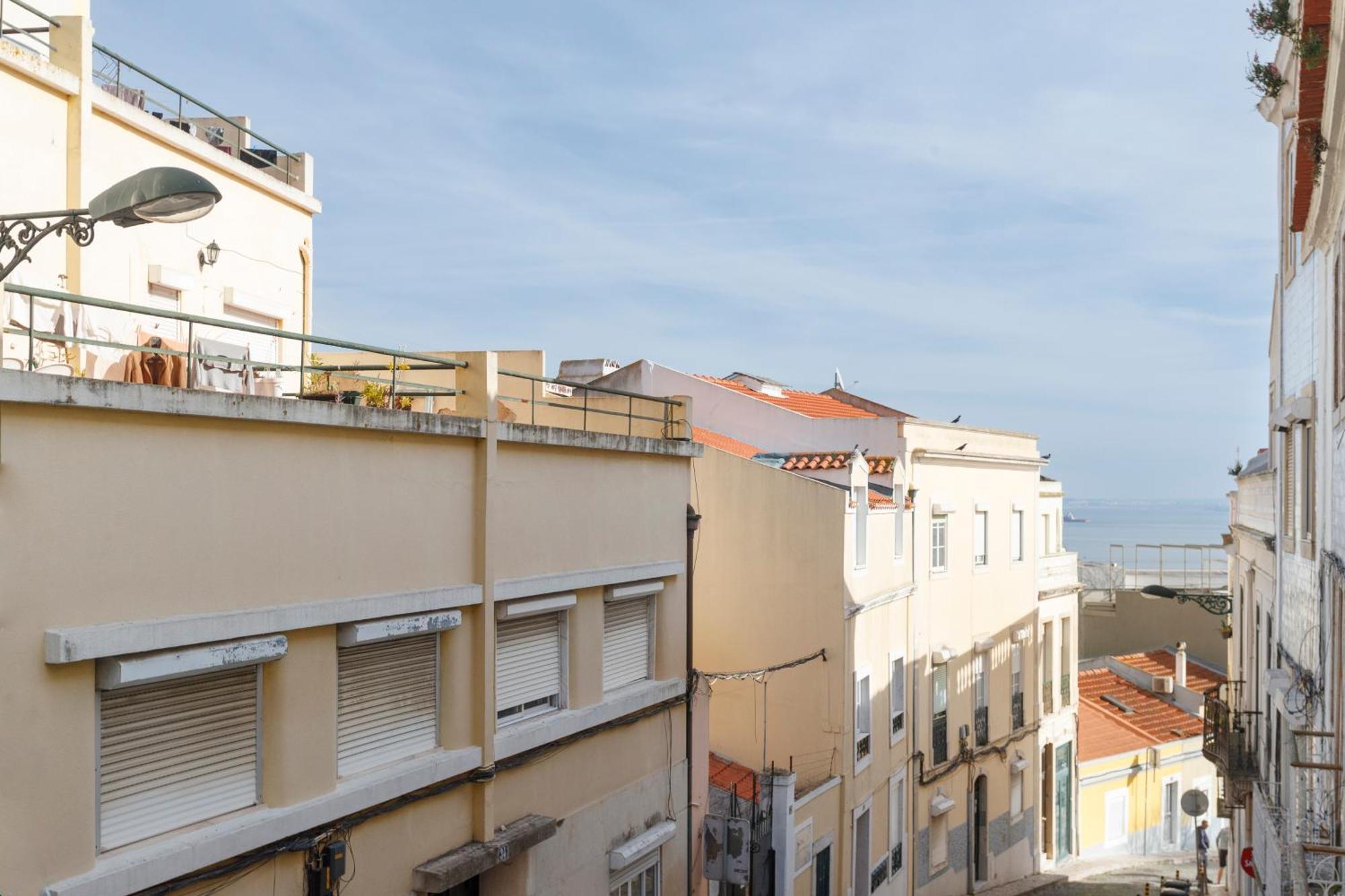 Barbadinhos Apartments In Lisbon Historic Neighborhood Exterior foto